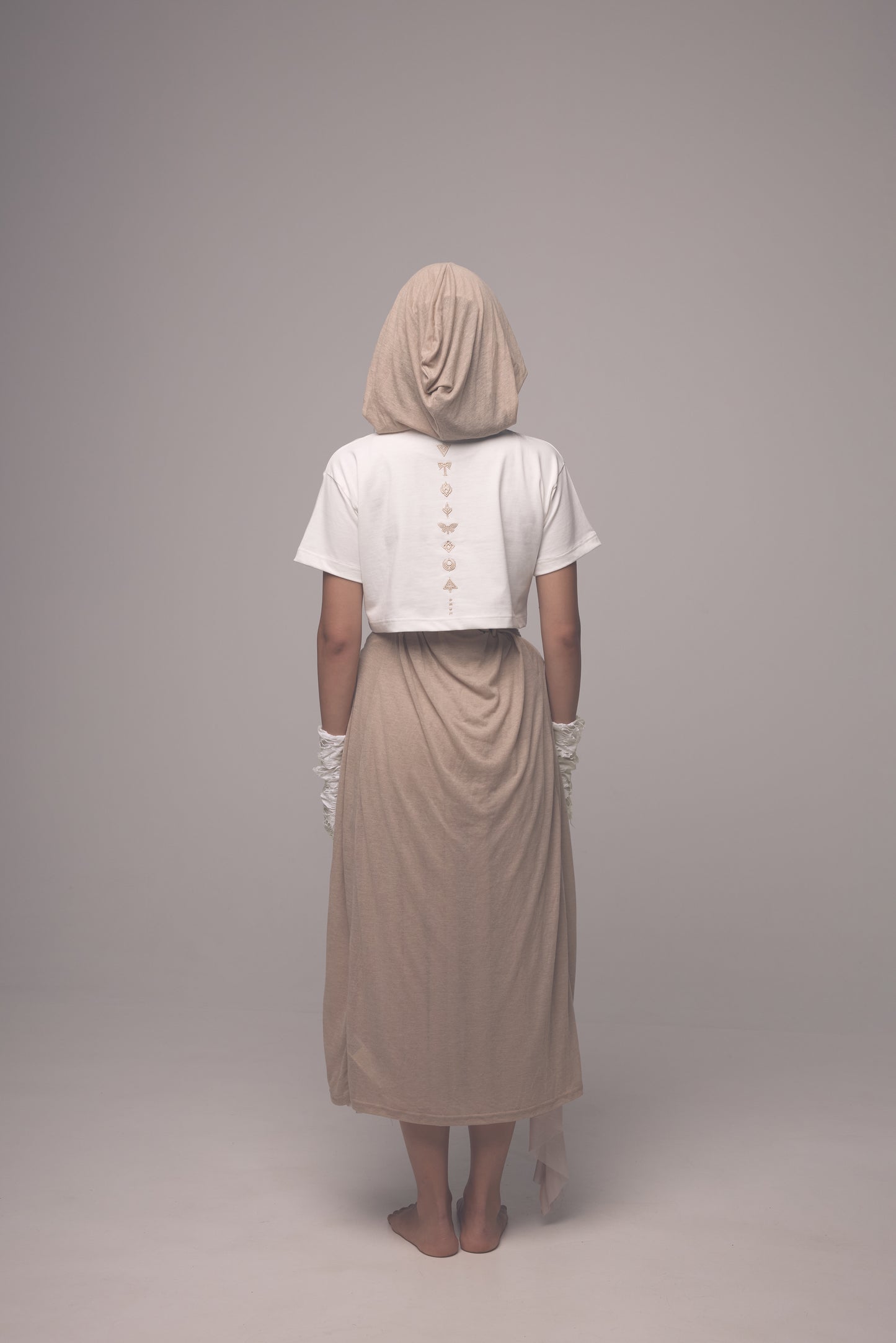 Regular Fit Cropped T-Shirt — Omen Sigils SS26 — Off White